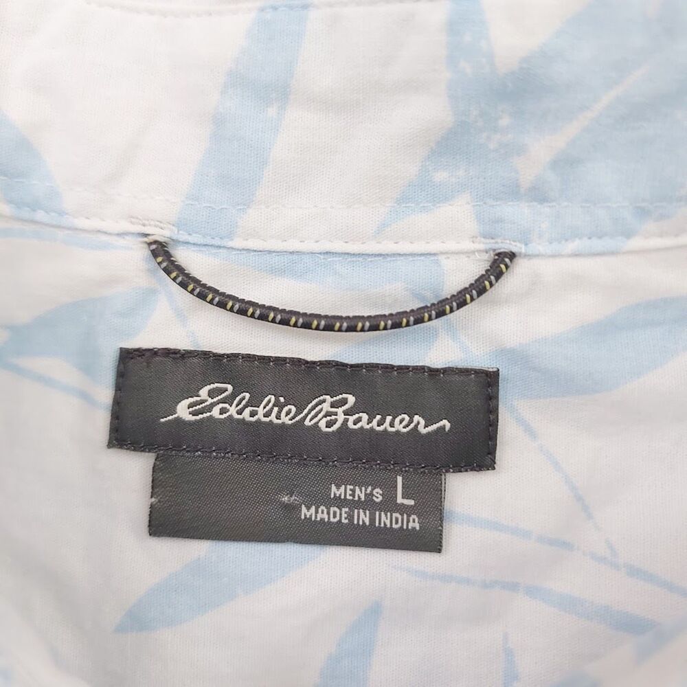 Eddie Bauer Shirt Mens Large White Blue Button Down Short Sleeve Tropical Beach - Picture 7 of 10
